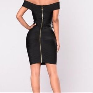 Fashion Nova - Cross My Body Dress